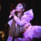 Ariana Grande Cries Over Mac Miller During Concert in His Hometown
