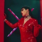 Bad Bunny Ella Perrea Sola