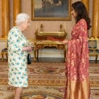 Queen Elizabeth II and Saroja Sirisena