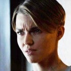 'Batwoman' Sneak Peek: Kate Kane Gets a Pep Talk From Her Ex Julia (Exclusive) 