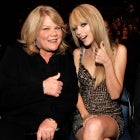 taylor swift and her mom at AMAs 2010