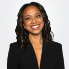 nischelle turner ET headshot