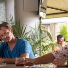 MURRAY BARTLETT IN THE WHITE LOTUS