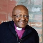  Desmond Tutu