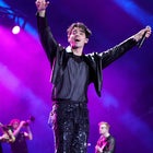 Joe Jonas Draws Tattoo For Fan 