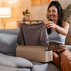 woman online shopping