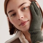 woman wearing winter gloves