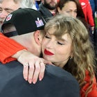 Travis Kelce, Taylor Swift