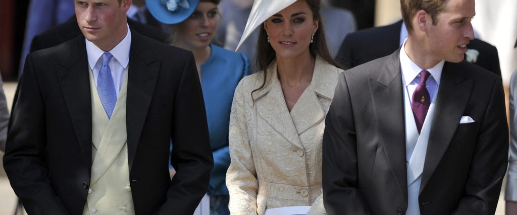 PICS: Prince William, Kate Middleton and Royals Dress up for Zara Phillips' Scottish Wedding