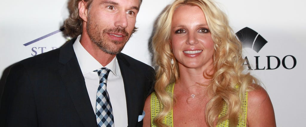 Pics: Celebrities Mixing Business With Pleasure