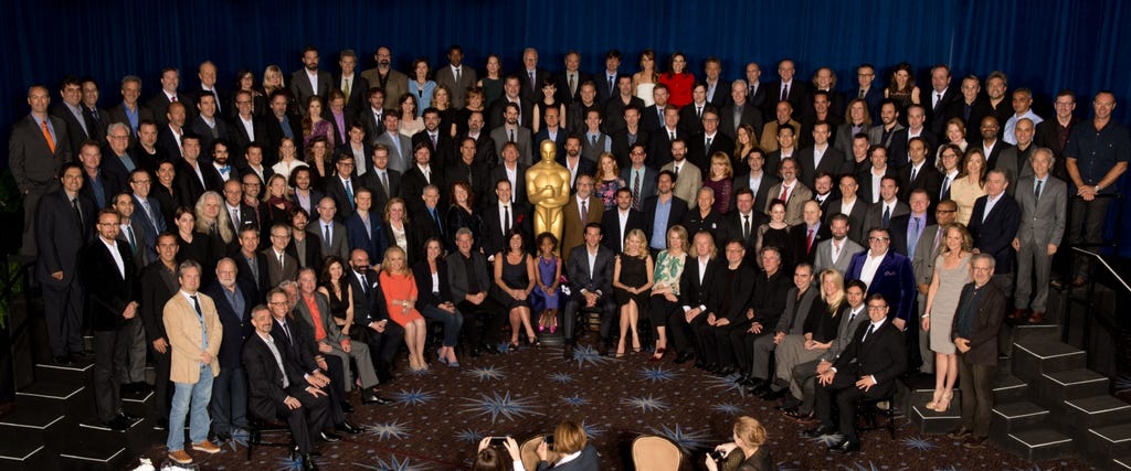 Breaking Down The 2013 Oscars Class Photo