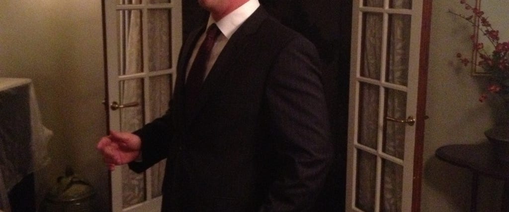 Katie Lowes' 'Scandal' S3 Scrapbook