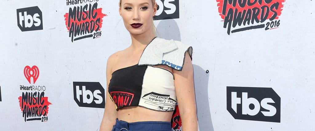 The 7 Worst Dressed at the ACMs & iHeartRadio Music Awards