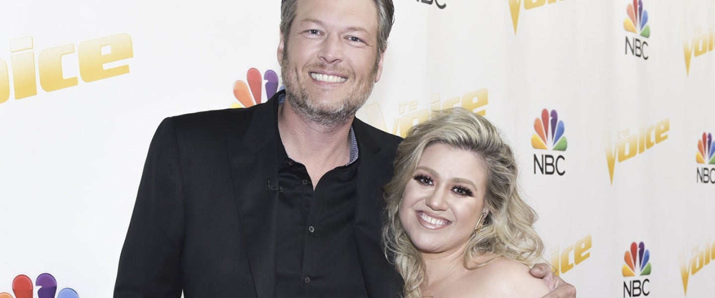 Blake Shelton and Kelly Clarkson at Voice taping