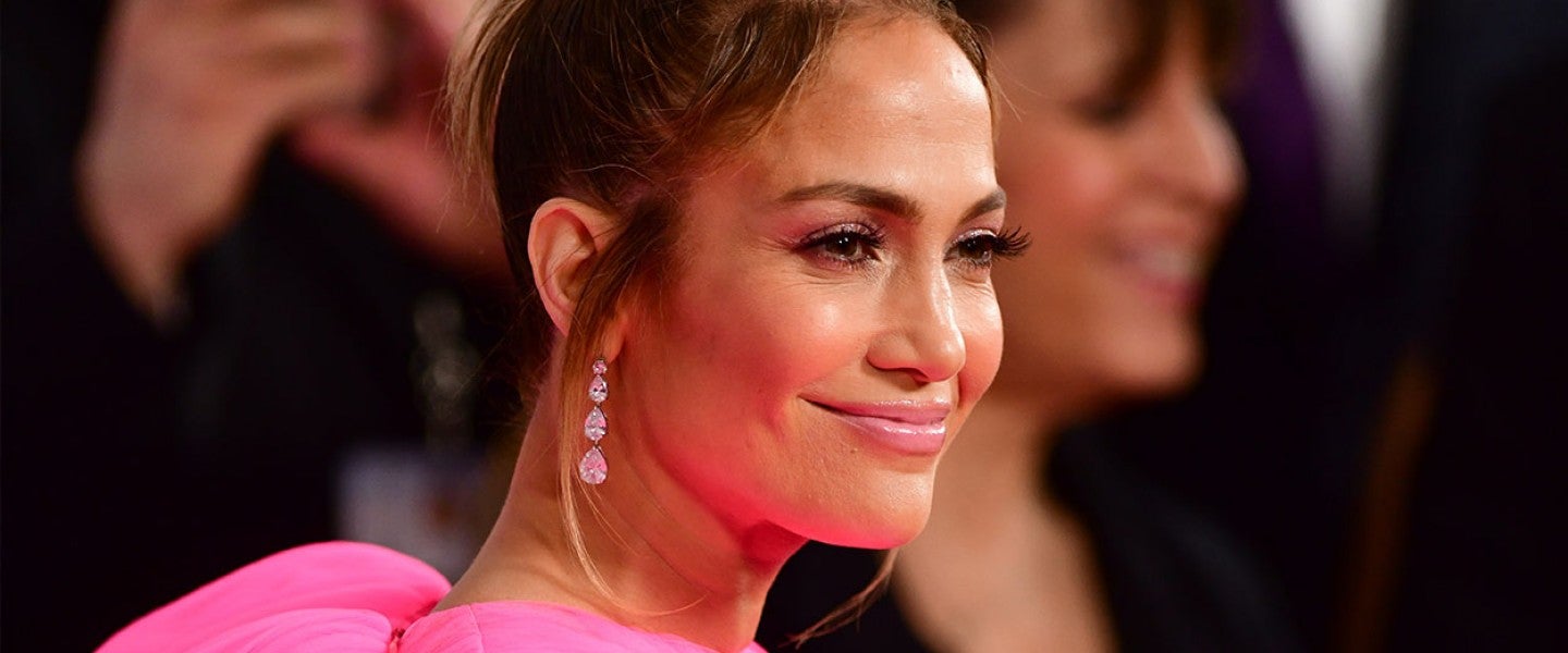 Jennifer Lopez Pairs Her Hot Pink Tracksuit With Pink Hermes