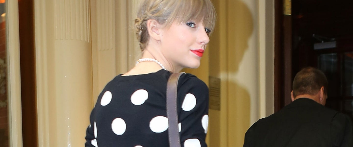 Taylor Swift seen at her hotel on November 7, 2012 in London