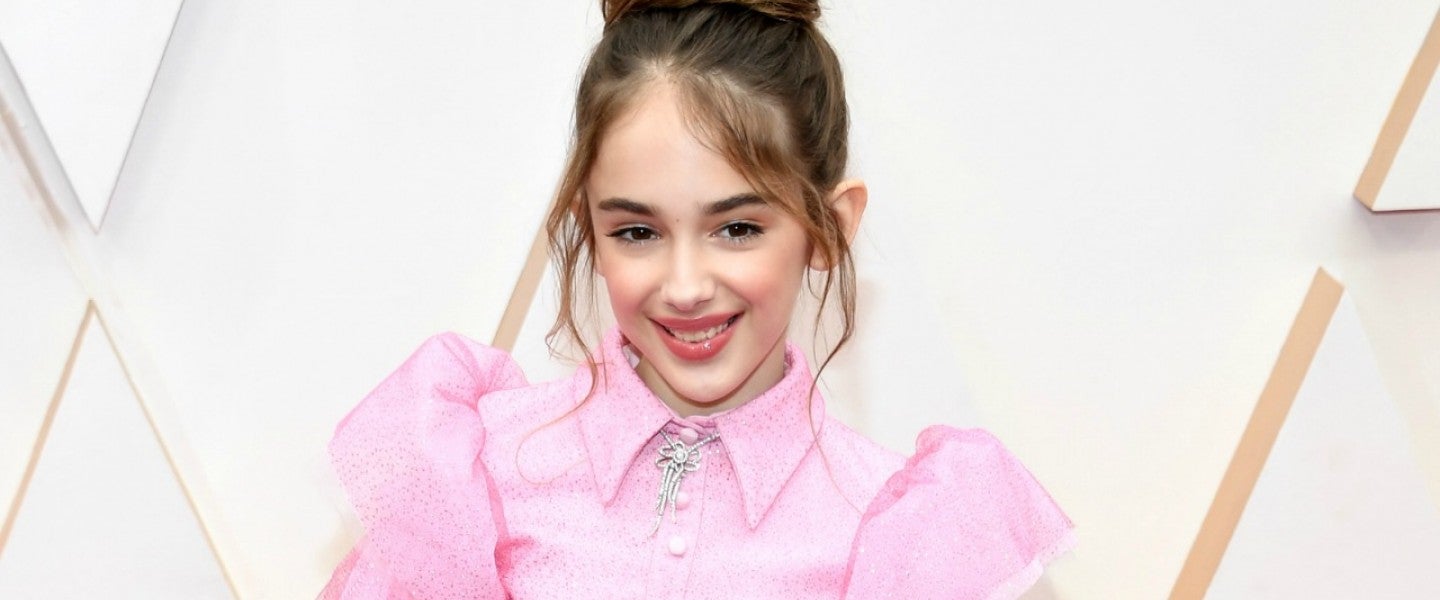 Julia Butters Exclusive Interviews, Pictures & More Entertainment