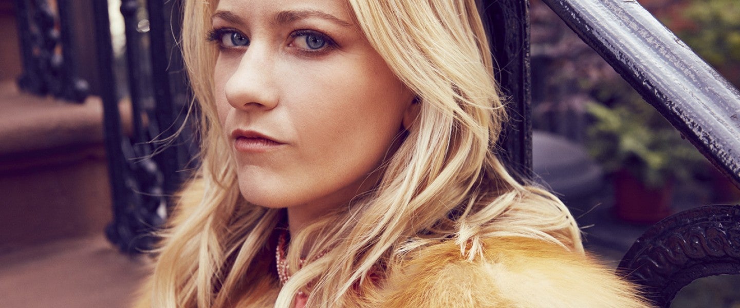 Meredith Hagner Exclusive Interviews Pictures And More Entertainment