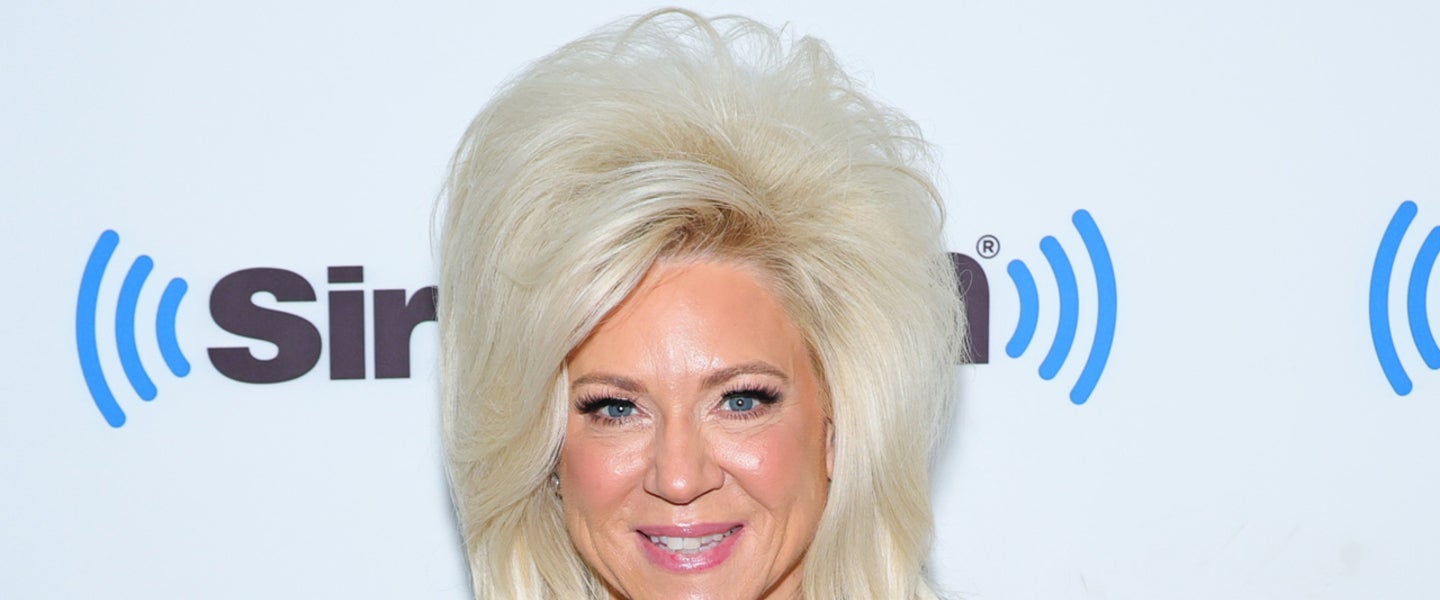 Theresa Caputo - Exclusive Interviews, Pictures & More | Entertainment
