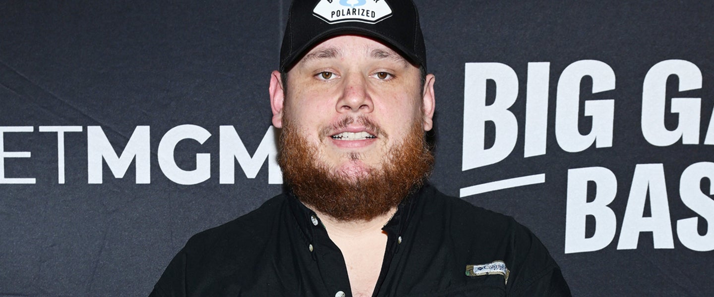 Luke Combs - Exclusive Interviews, Pictures & More