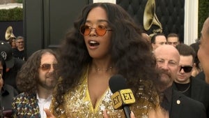 Watch H.E.R.’s Reaction to Winning Best Traditional R&B Performance at 2022 GRAMMYs (Exclusive)
