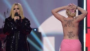 Watch Avril Lavigne Confront Topless Protester at the Juno Awards