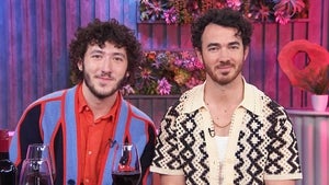 Kevin and Franklin Jonas Reveal Which Bro Is the Best Looking and Best Singer | ET's Sip or Spill