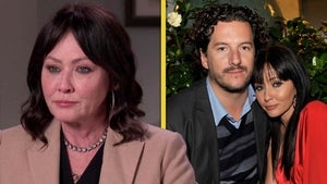 Shannen Doherty Recalls Learning of Husband's Alleged Affair While Going for Brain Surgery