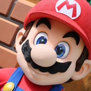 Mario walk-around character at Super Nintendo World at Universal Studios Hollywood.