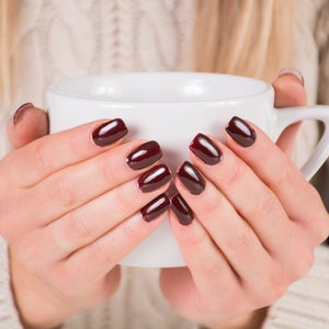 Fall Nail Trend Alert: How to Get the Newest Hot Chocolate Nail Look
