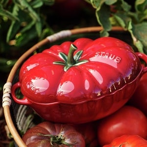 Staub Tomato