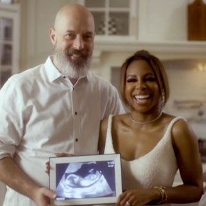 Candiace Dillard and Chris Bassett announce their pregnancy exclusively with ET