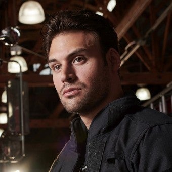 Oliver Stark - Exclusive Interviews, Pictures & More | Entertainment