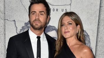 Justin Theroux Spotted Without His Wedding Ring for the First Time Since Splitting From Jennifer Aniston