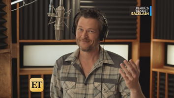 Blake Shelton Responds to 'Sexiest Man Alive' Criticism by Reading Mean Tweets