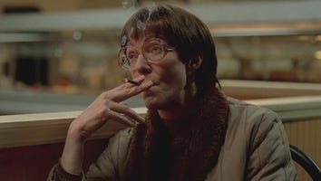 Allison Janney Tries to Steal a Purse Full of Chicken Wings in 'I, Tonya' Deleted Scene (Exclusive)