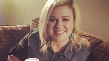 Kelly Clarkson Wants to Raise Awareness About Adoption for the Holidays