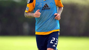 PICS: Stars Shape Up For Summer