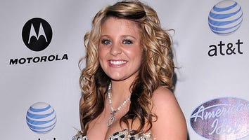 'American Idol' Contestant Lauren Alaina Overcomes Lost Voice To Perform