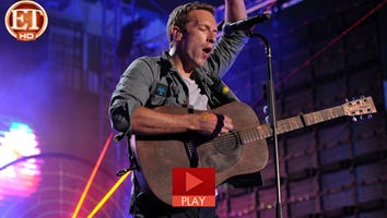 Chris Martin Performs 'Rehab' as Tribute to Amy Winehouse