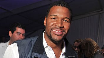 Michael Strahan Makes His 'Live' Debut!