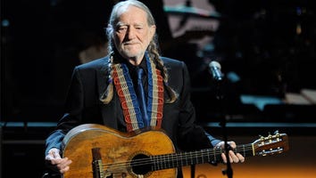 Willie Nelson Hospitalized With Breathing Problems