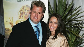 Jessica Simpson's Mom Files for Divorce