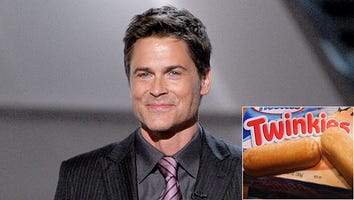 Celebrities Protest Twinkie Extinction