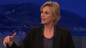 Jane Lynch Raps Nicki Minaj's 'Super Bass'