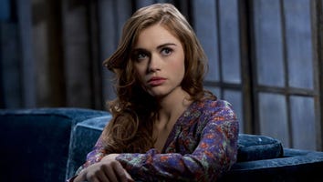 Holland Roden: Lydia's Like The Hatch From 'Lost'
