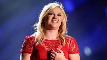 Kelly Clarkson: It's a Girl!