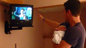 Stephen Amell Welcomes Baby Girl!