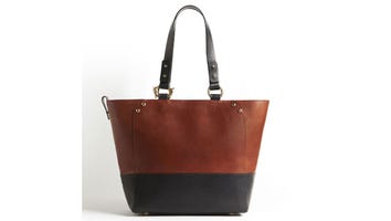 ET's Ariat Tote Giveaway!