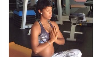 Kelly Rowland Debuts Baby Bump